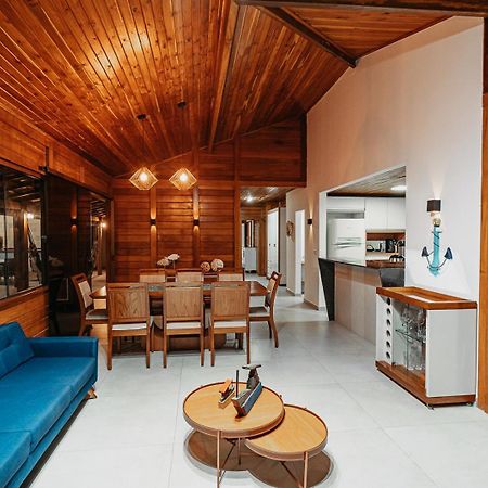 Casadecastelhanos, Quadra Do Mar De Castelhanos, 4 Suites Com Ar, Churrasqueira, Piscina, Hidromassagem, Cozinha Integrada Gourmet Ideal Para Familia E Amigos Anchieta  Exterior foto