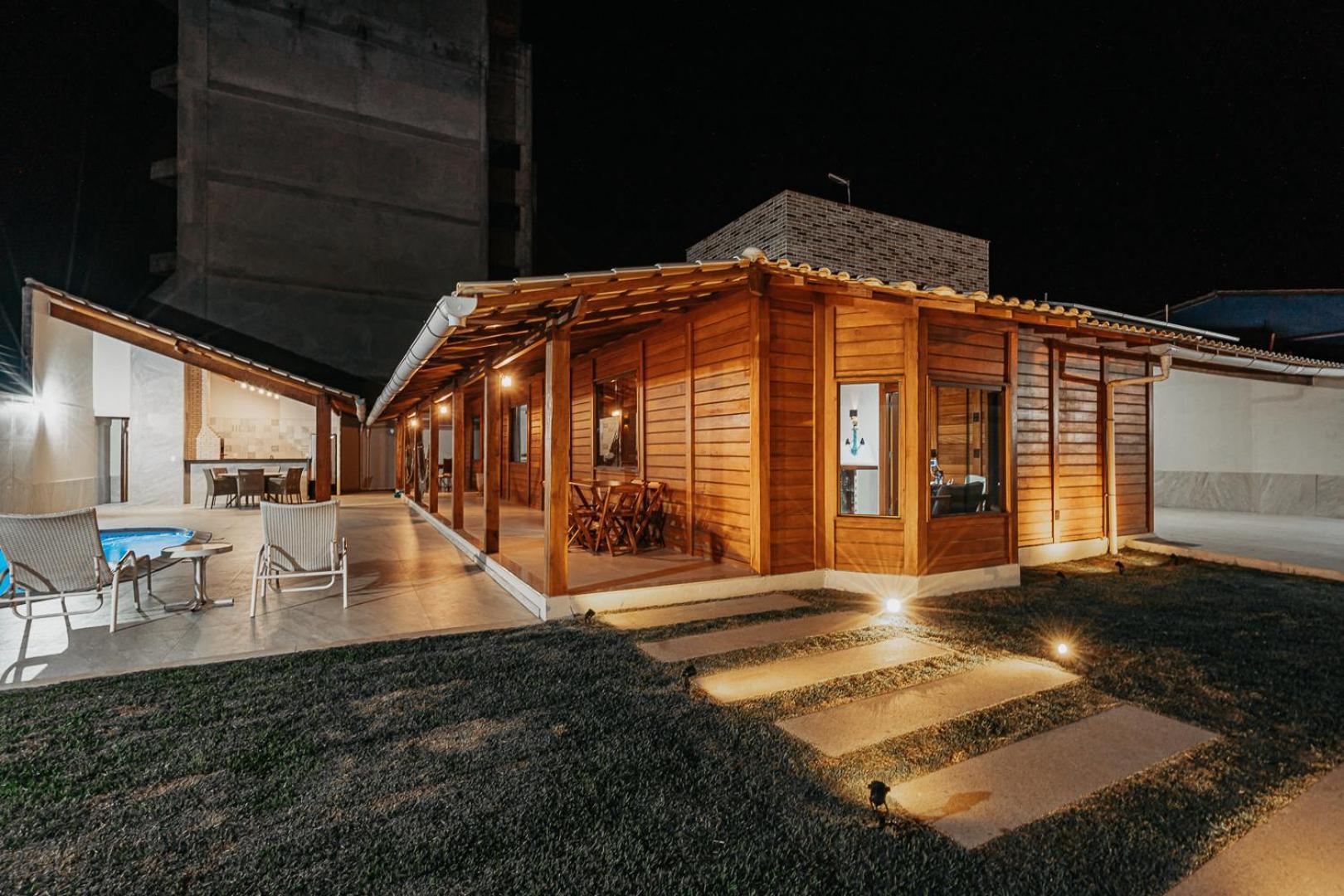 Casadecastelhanos, Quadra Do Mar De Castelhanos, 4 Suites Com Ar, Churrasqueira, Piscina, Hidromassagem, Cozinha Integrada Gourmet Ideal Para Familia E Amigos Anchieta  Exterior foto