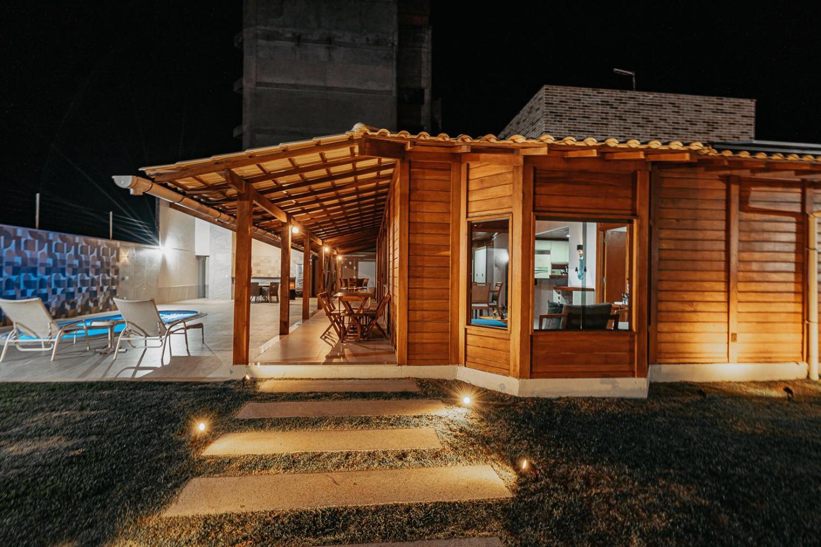 Casadecastelhanos, Quadra Do Mar De Castelhanos, 4 Suites Com Ar, Churrasqueira, Piscina, Hidromassagem, Cozinha Integrada Gourmet Ideal Para Familia E Amigos Anchieta  Exterior foto