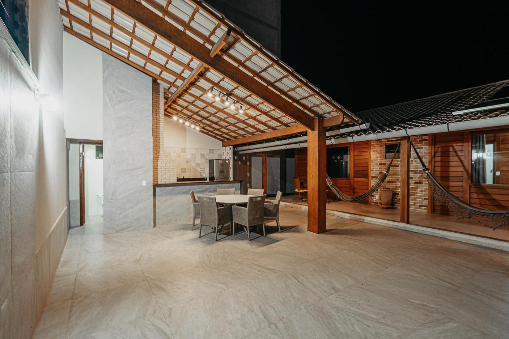 Casadecastelhanos, Quadra Do Mar De Castelhanos, 4 Suites Com Ar, Churrasqueira, Piscina, Hidromassagem, Cozinha Integrada Gourmet Ideal Para Familia E Amigos Anchieta  Exterior foto