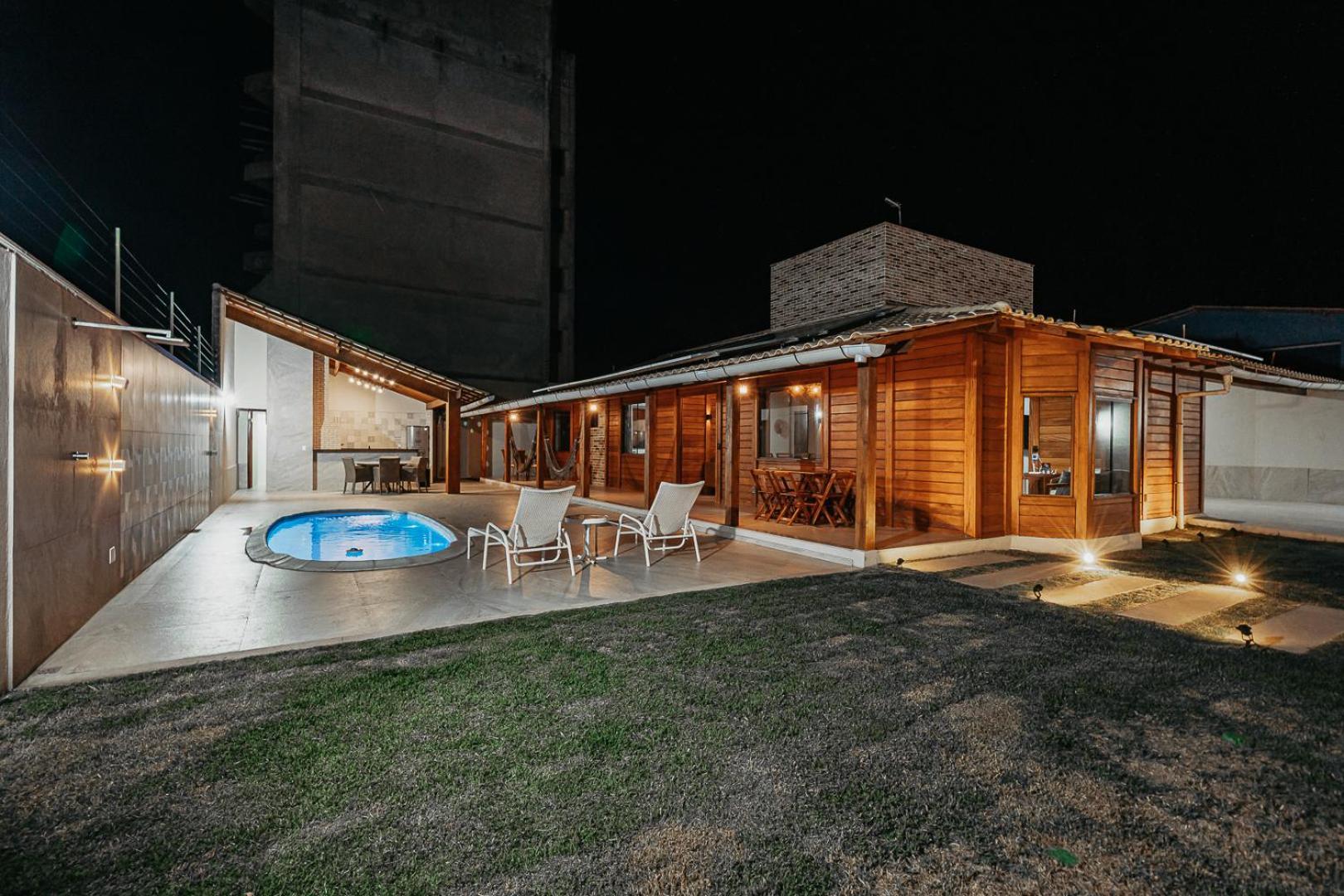 Casadecastelhanos, Quadra Do Mar De Castelhanos, 4 Suites Com Ar, Churrasqueira, Piscina, Hidromassagem, Cozinha Integrada Gourmet Ideal Para Familia E Amigos Anchieta  Exterior foto